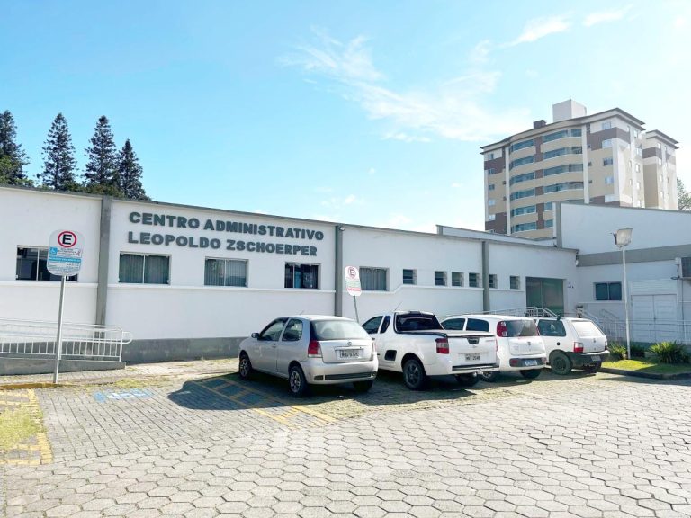 centro-administrativo-matheus-muller-1-24904