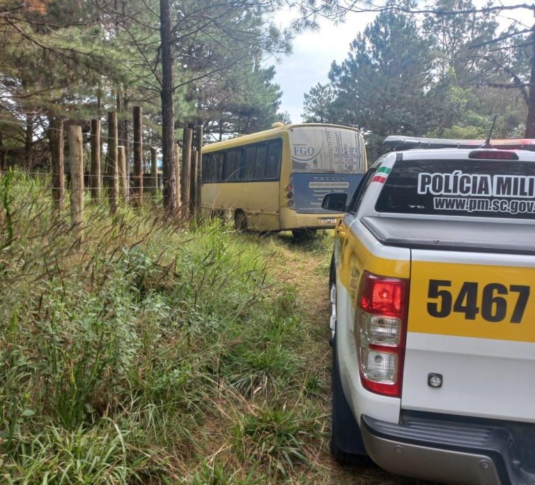 micro-onibus-furtado-roubado-22256