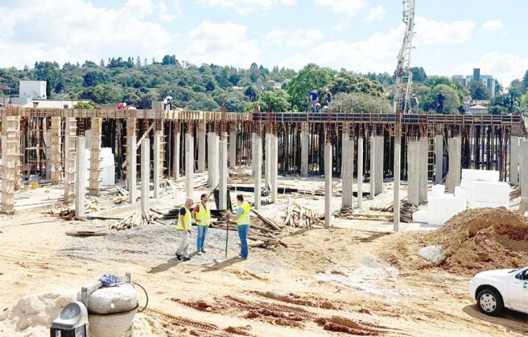 obras-centro-de-especialidades-medicas-12-24691