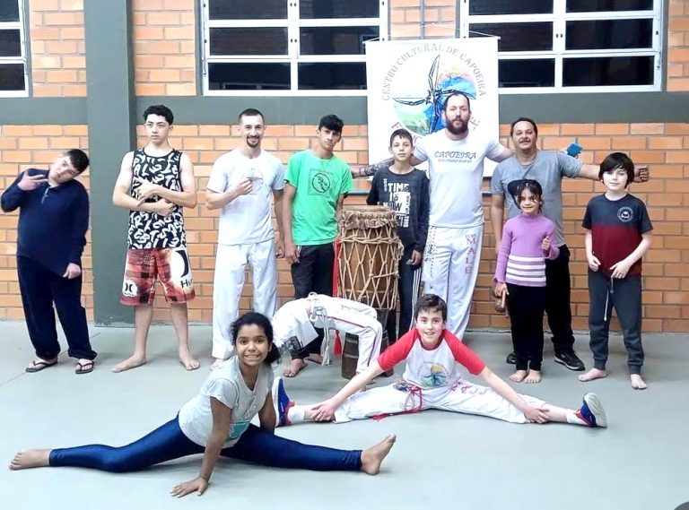 CAPOEIRA