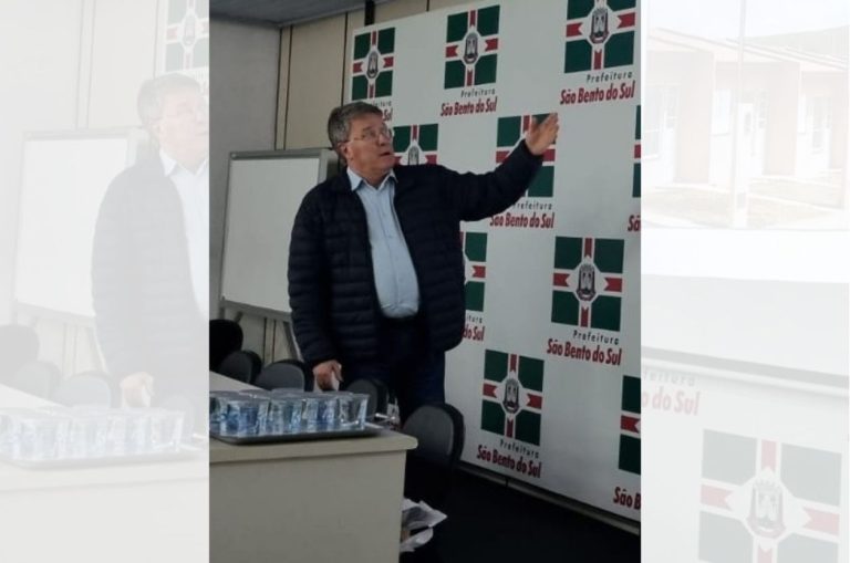Coletiva (2)