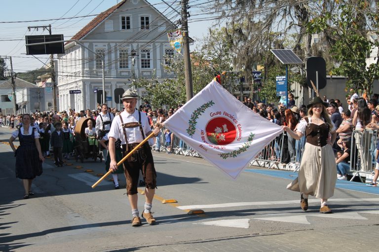 DESFILE (1)