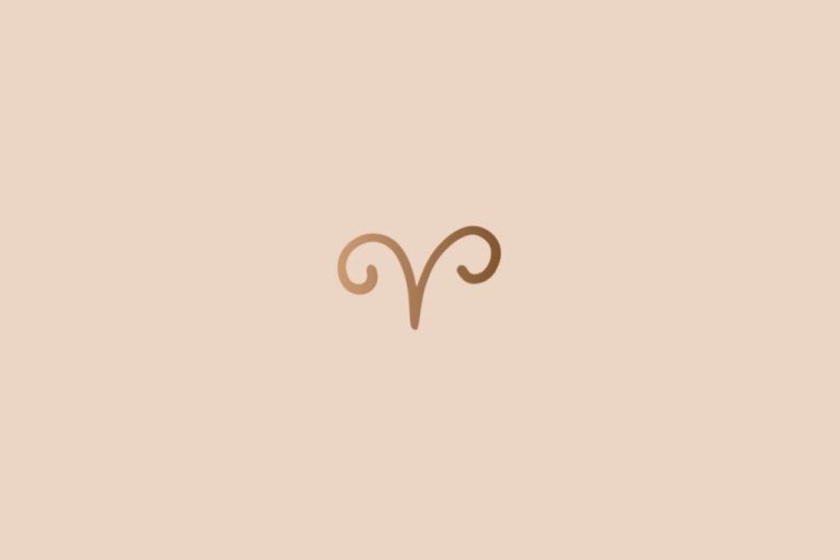 Ilustração do signo de áries na cor marrom em um fundo bege-claro